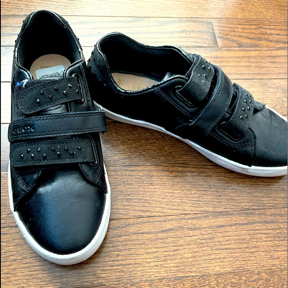 Geoxx brand new sneakers. Worn once inside.